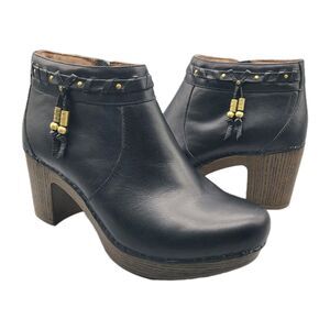 Dansko Dabney Boots Women Sz 39/8.5-9 Black Leather Ankle Stapled Zip Heel